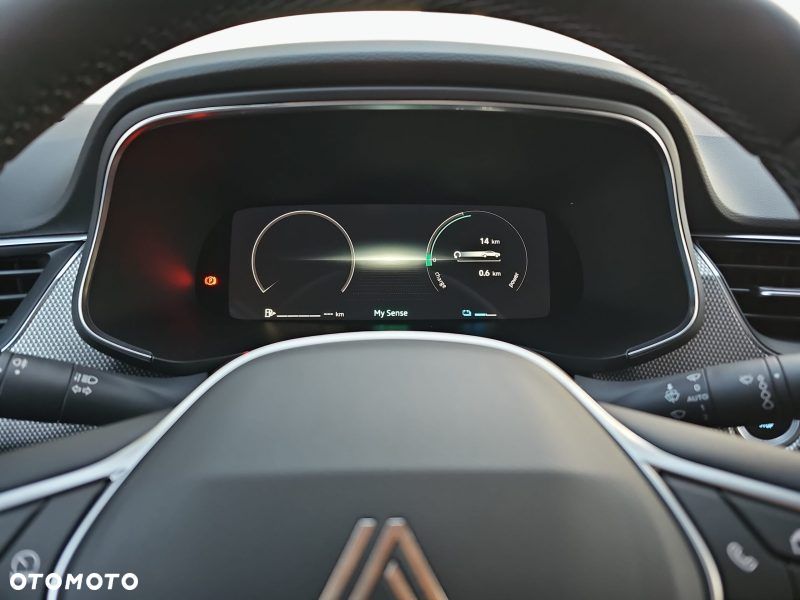 Renault Arkana 1.6 E-TECH Techno MMT - 16