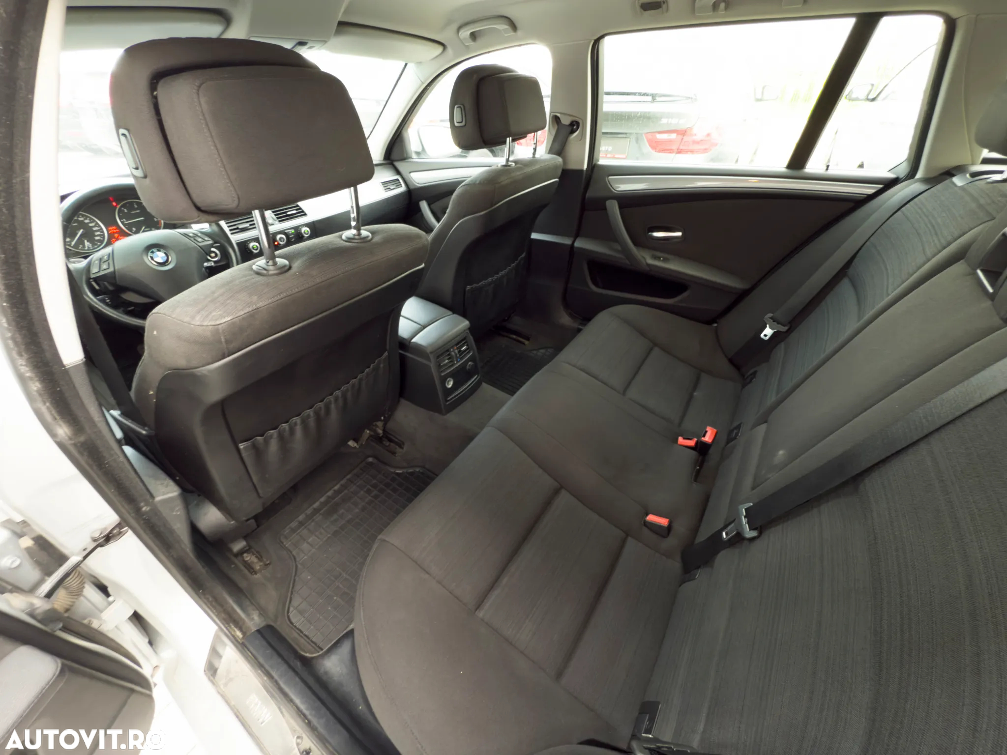 BMW Seria 5 - 12