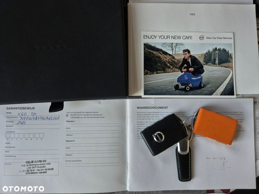 Volvo V60 B4 D Geartronic Momentum Pro - 32