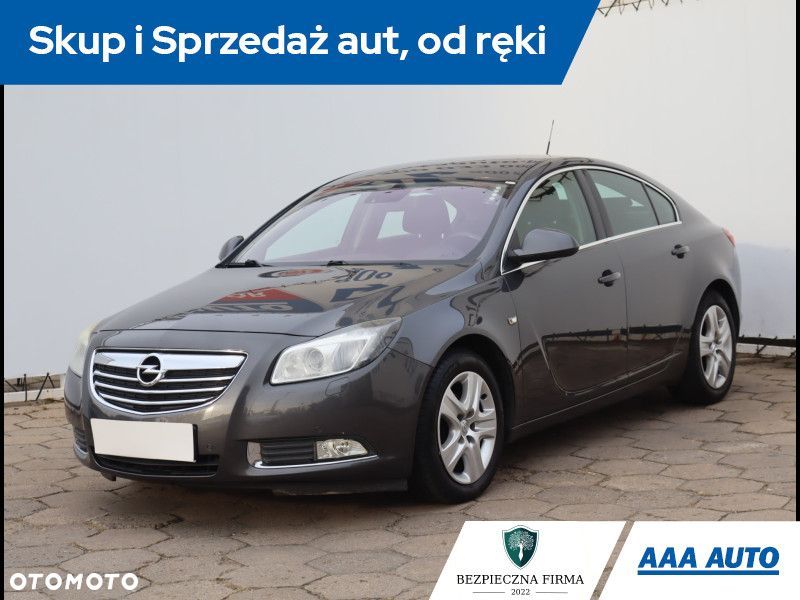 Opel Insignia - 2
