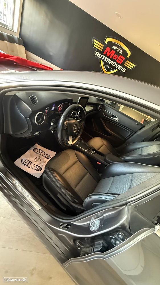 Mercedes-Benz CLA 180 d 7G-DCT Peak Edition - 16
