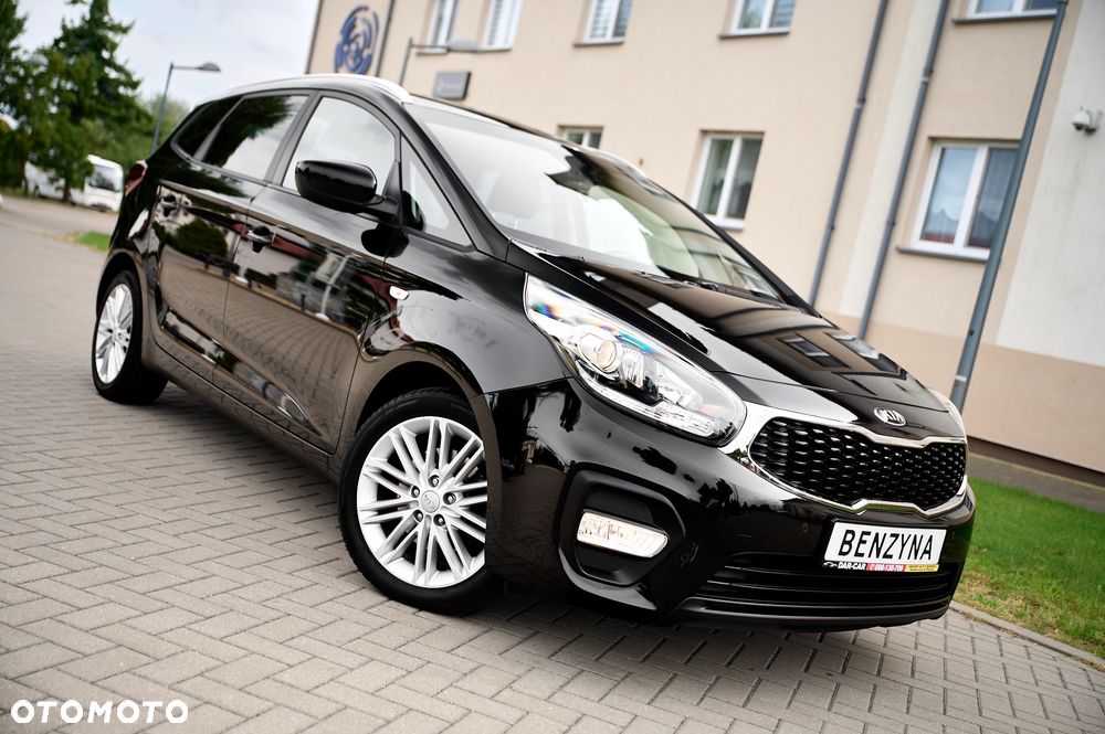 Kia Carens 1.6 GDI Dream-Team Edition - 10