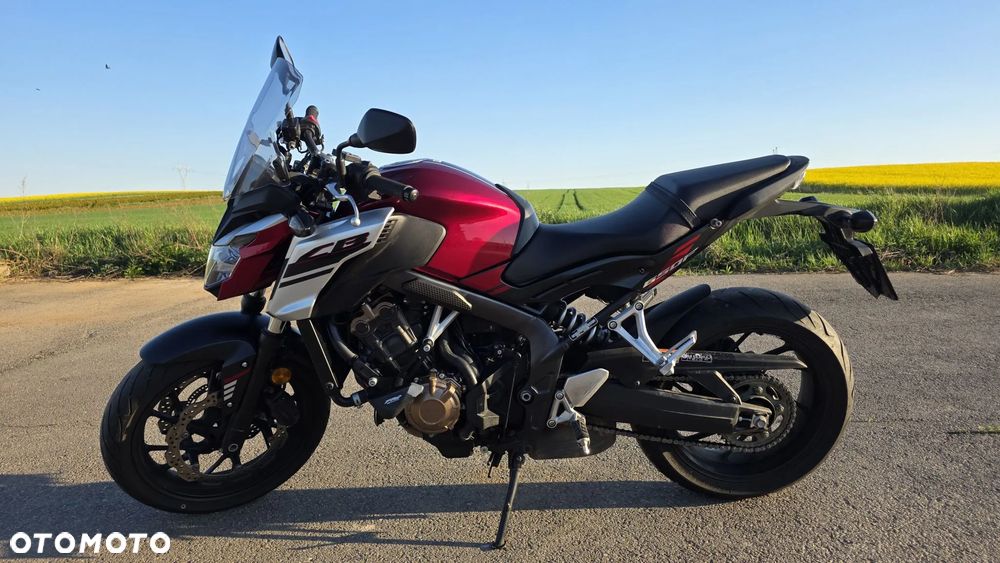 Honda CB - 8