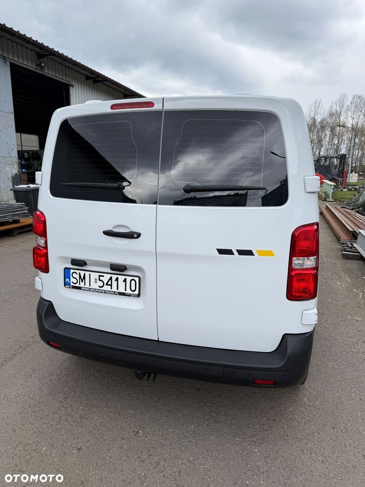 Opel Vivaro - 10