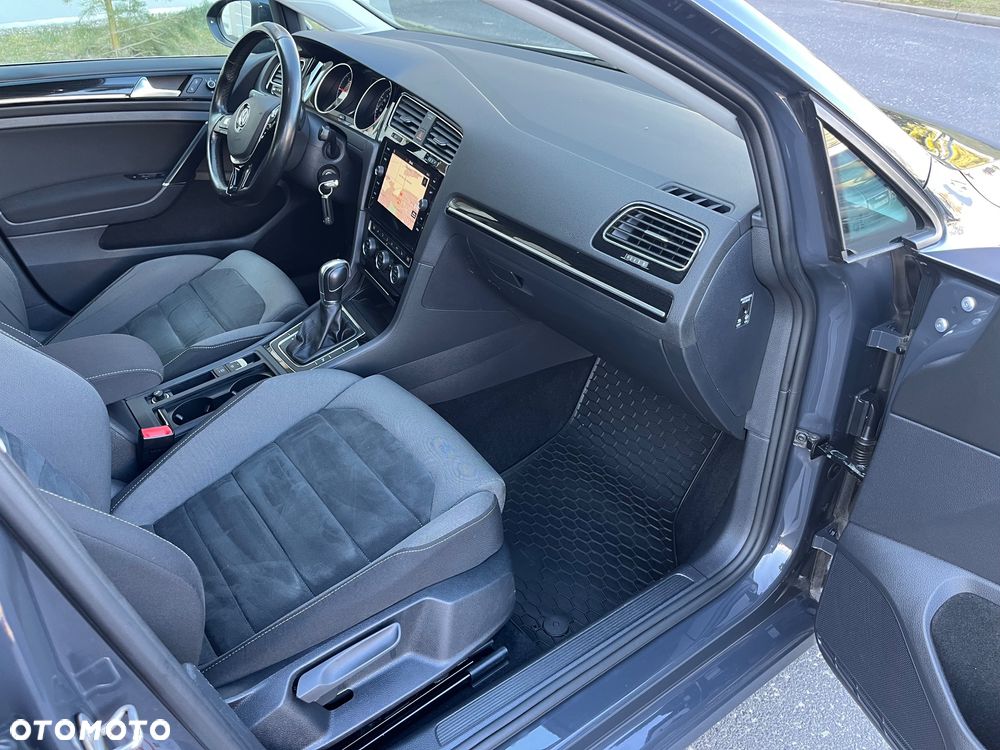 Volkswagen Golf 2.0 TDI (BlueMotion Technology) DSG Comfortline - 15