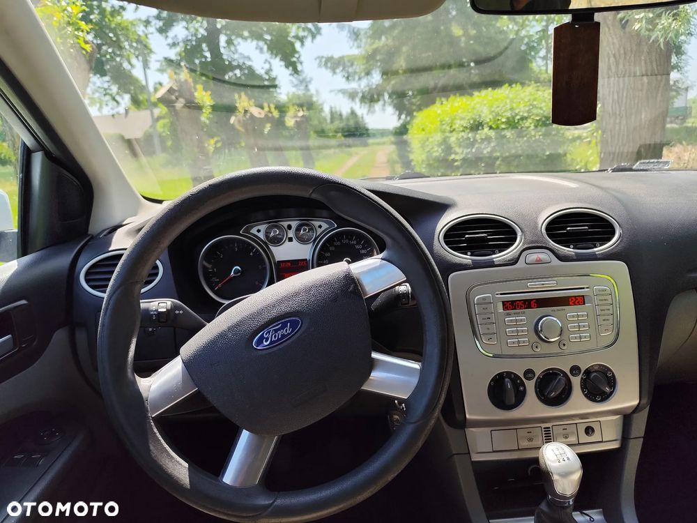 Ford Focus 1.6 TDCi cDPF Silver X - 13