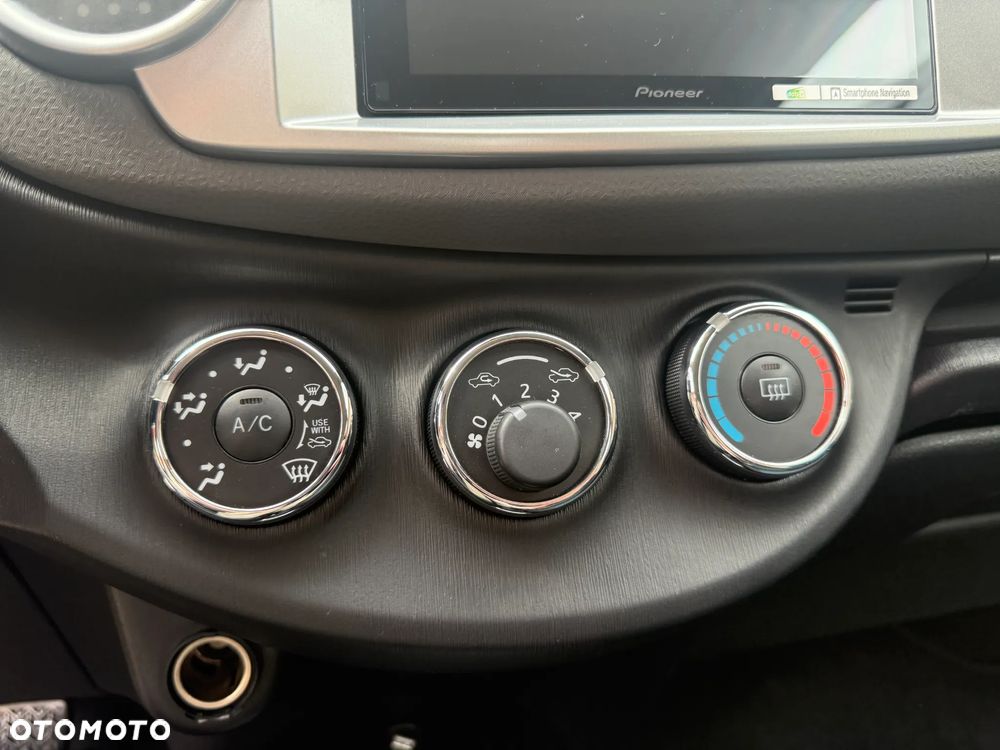 Toyota Yaris 1.4 D-4D - 22