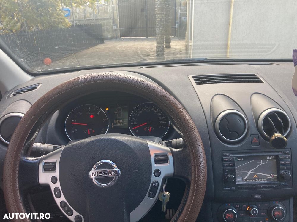 Nissan Qashqai+2 - 5