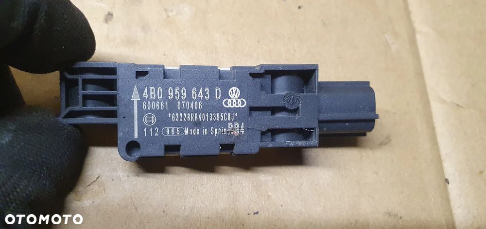 Czujnik sensor uderzeniowy Airbag Audi A8 D3 4B0959643A - 5