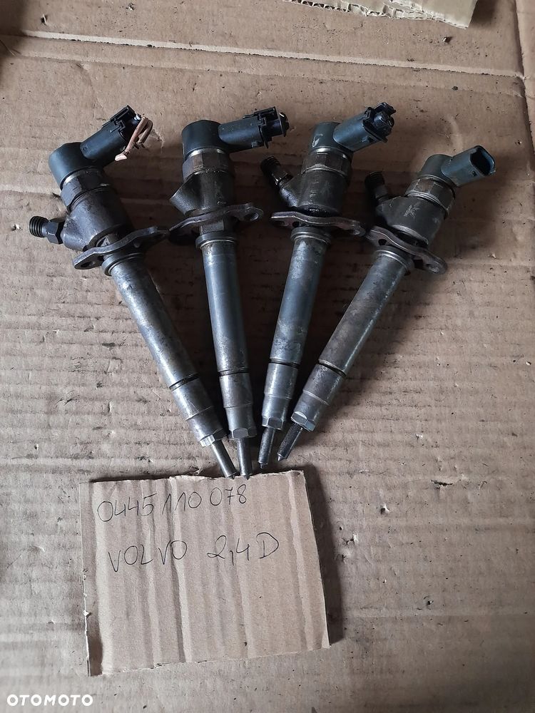Wtryskiwacz wtrysk VOLVO 2.4 D 0445110078 - 1