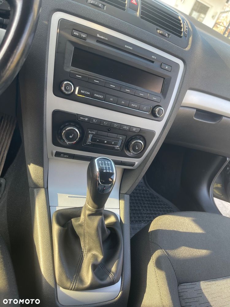 Skoda Octavia 1.4 TSI Ambiente Green tec - 23