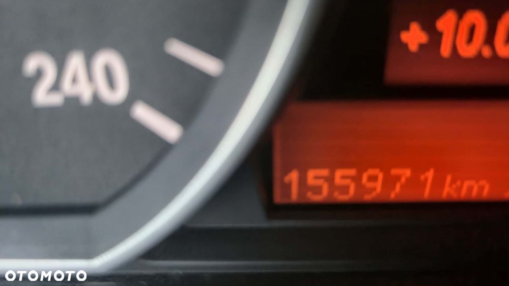 BMW Seria 1 118i Edition Sport - 17