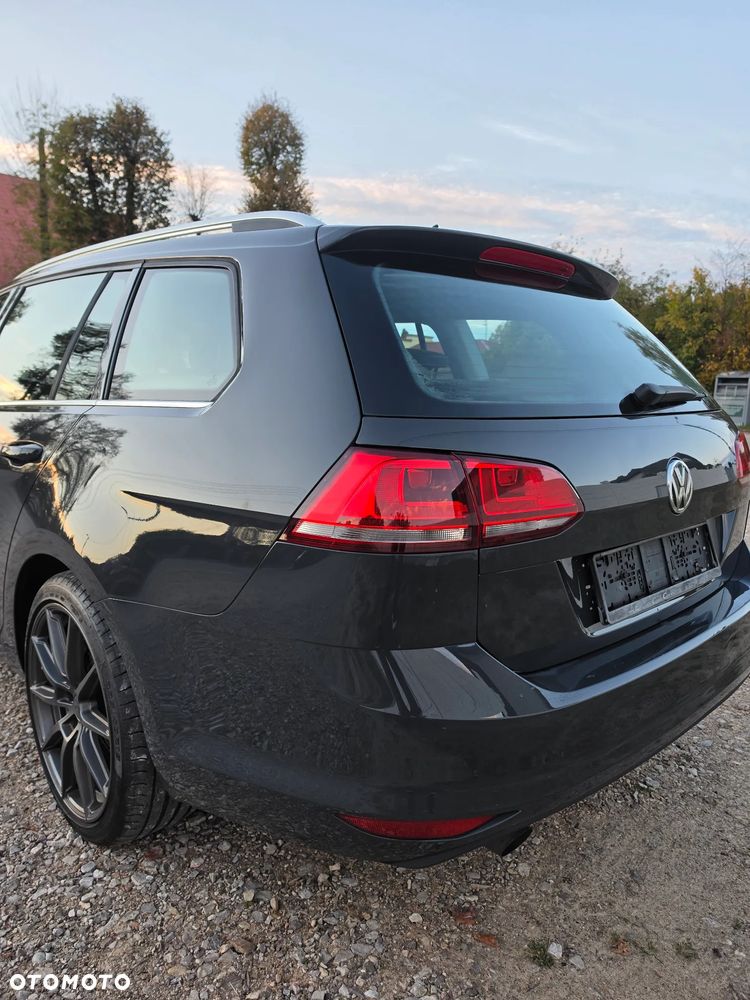 Volkswagen Golf 1.6 TDI Comfortline DSG - 6