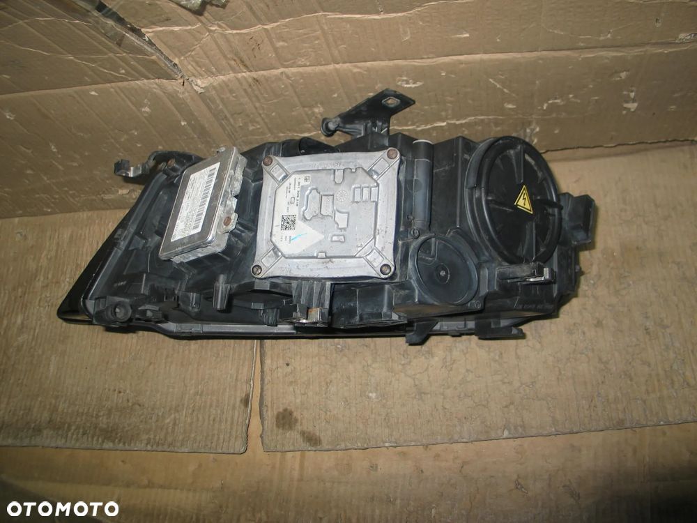 lampa przod xenon bixenon audi A4 B8 07-11r. 8K0941004C europa - 11