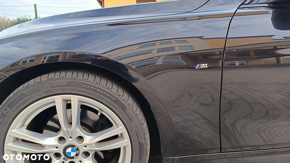 BMW Seria 3 320d M Sport - 9