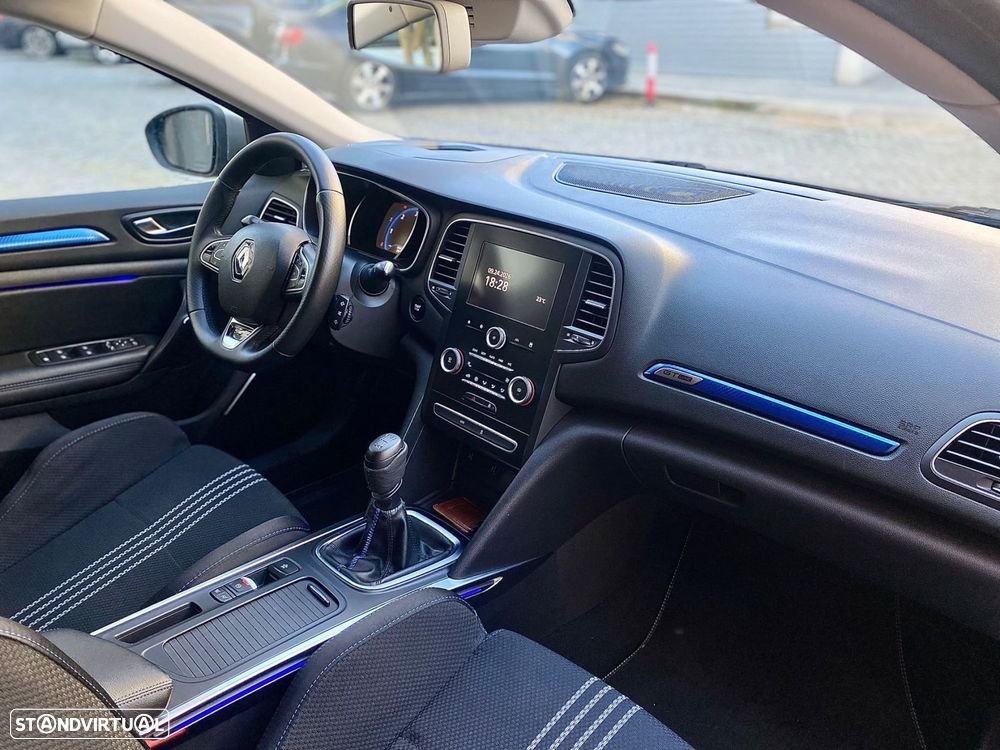 Renault Mégane Sport Tourer 1.6 dCi GT Line - 20
