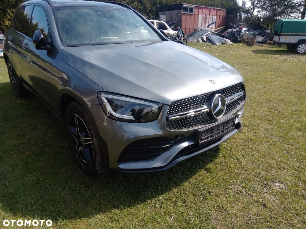 Mercedes-Benz GLC 200 d 4Matic 9G-TRONIC - 5