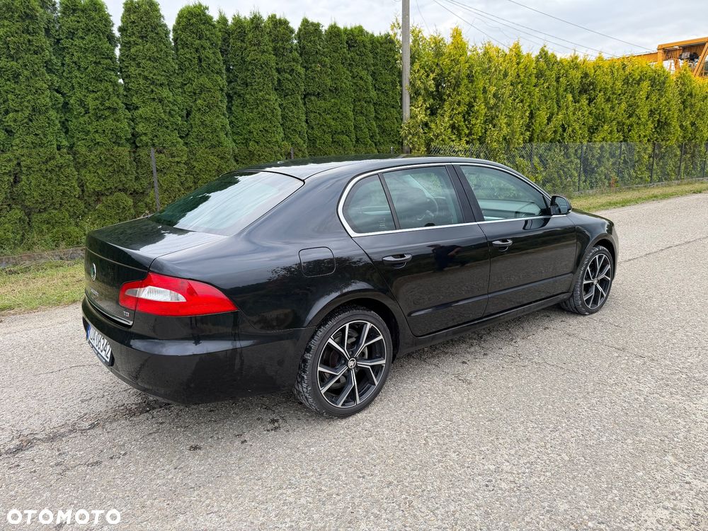 Skoda Superb 2.0 TDI Comfort - 3