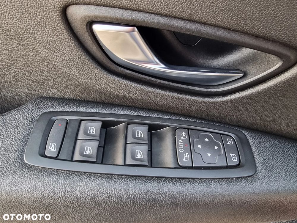 Renault Grand Scenic - 24