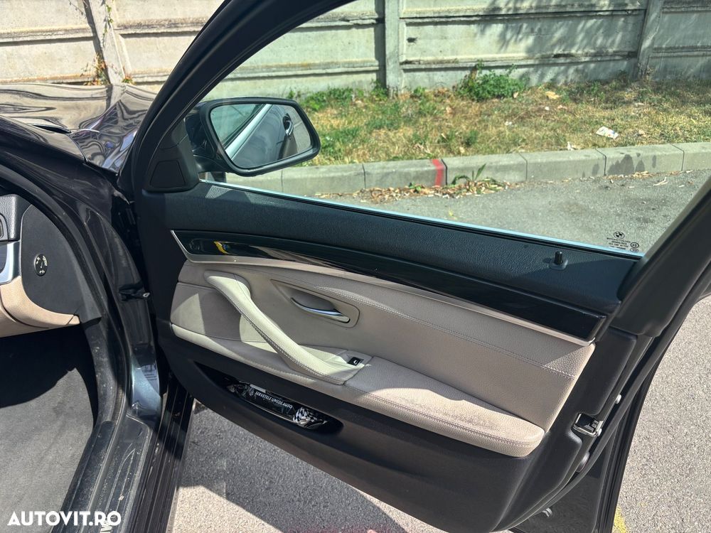 BMW Seria 5 520d - 5
