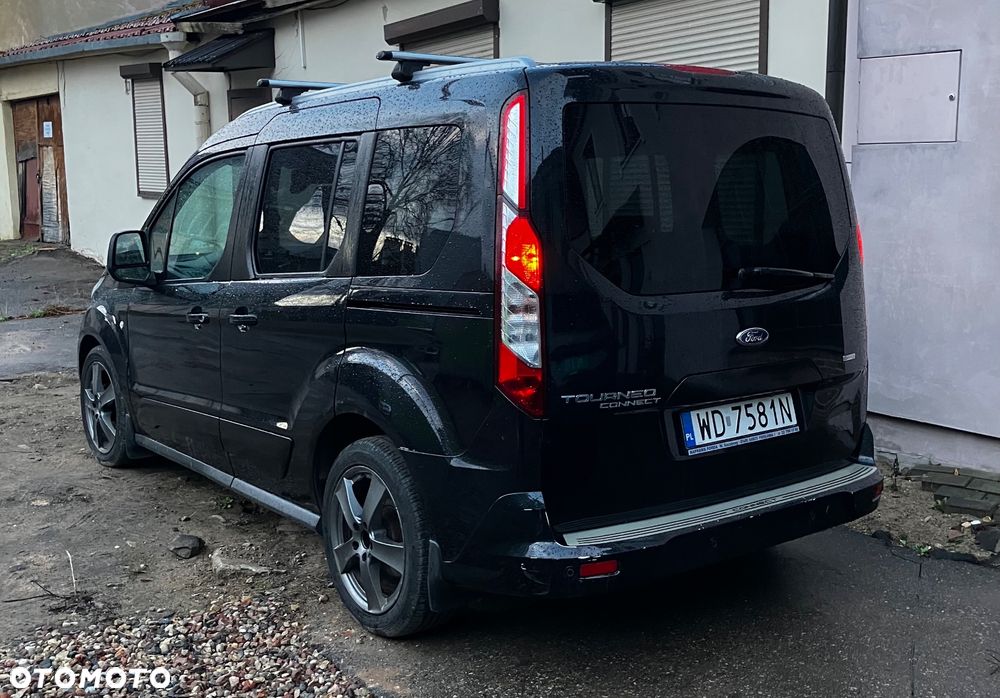 Ford Tourneo Connect 1.6 EcoBoost Titanium - 2