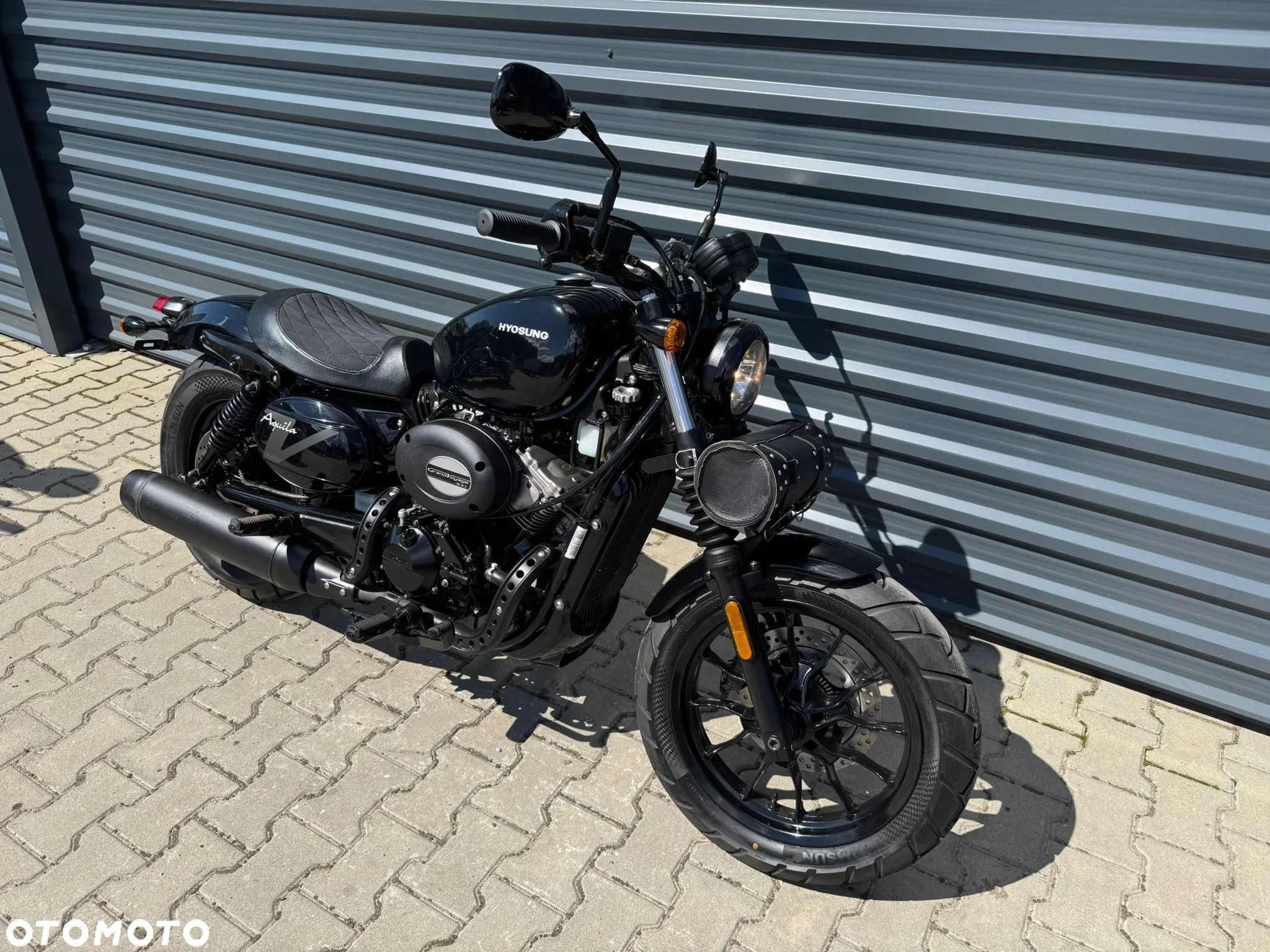Hyosung GV - 2
