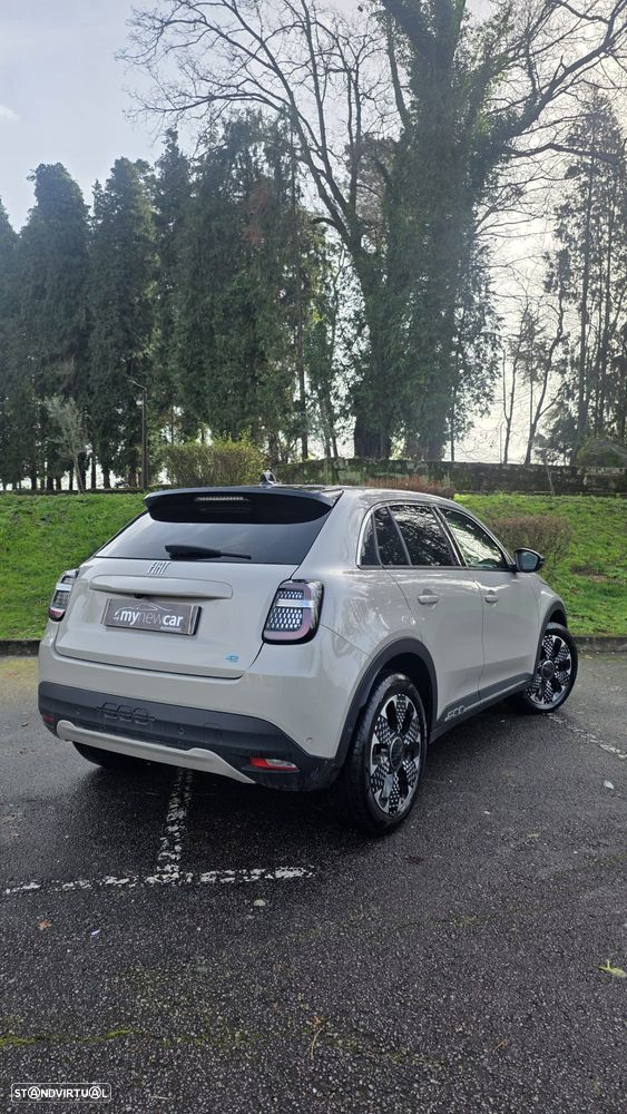 Fiat 600e La Prima - 2