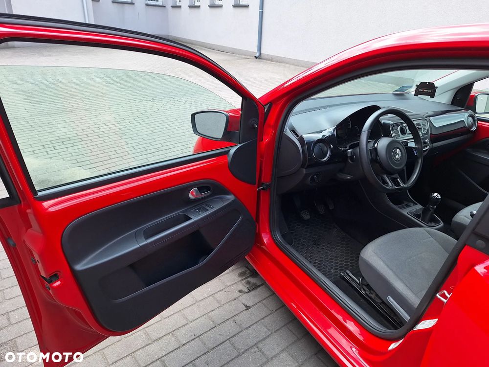 Volkswagen up! 1.0 move - 13