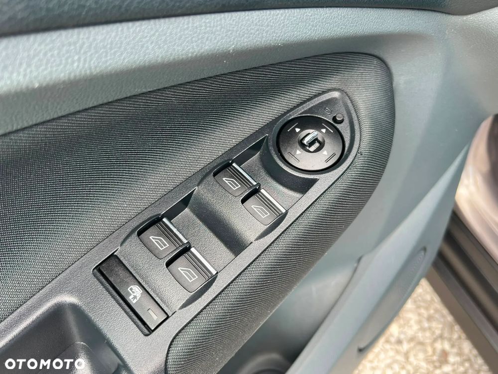 Ford C-MAX 1.6 TDCi Start-Stop-System Titanium - 27