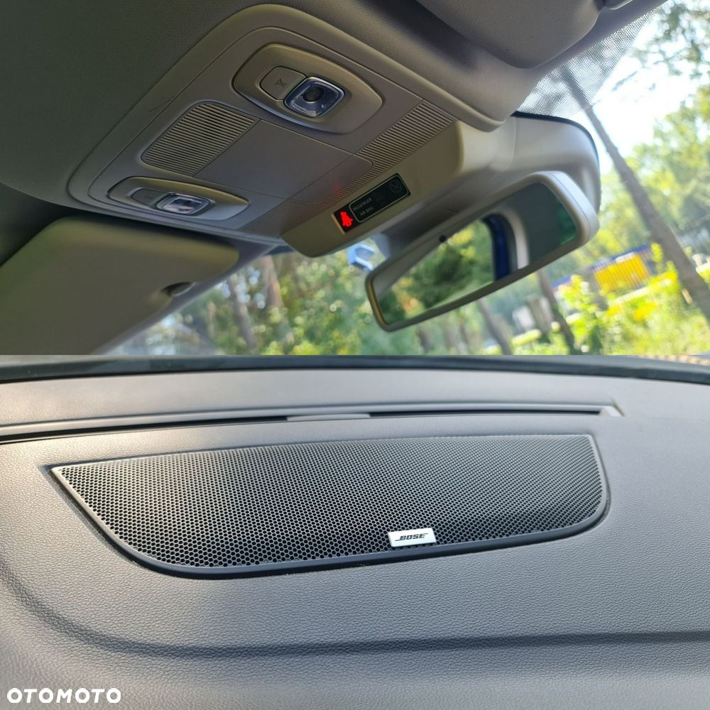Renault Megane ENERGY dCi 165 EDC GT - 21