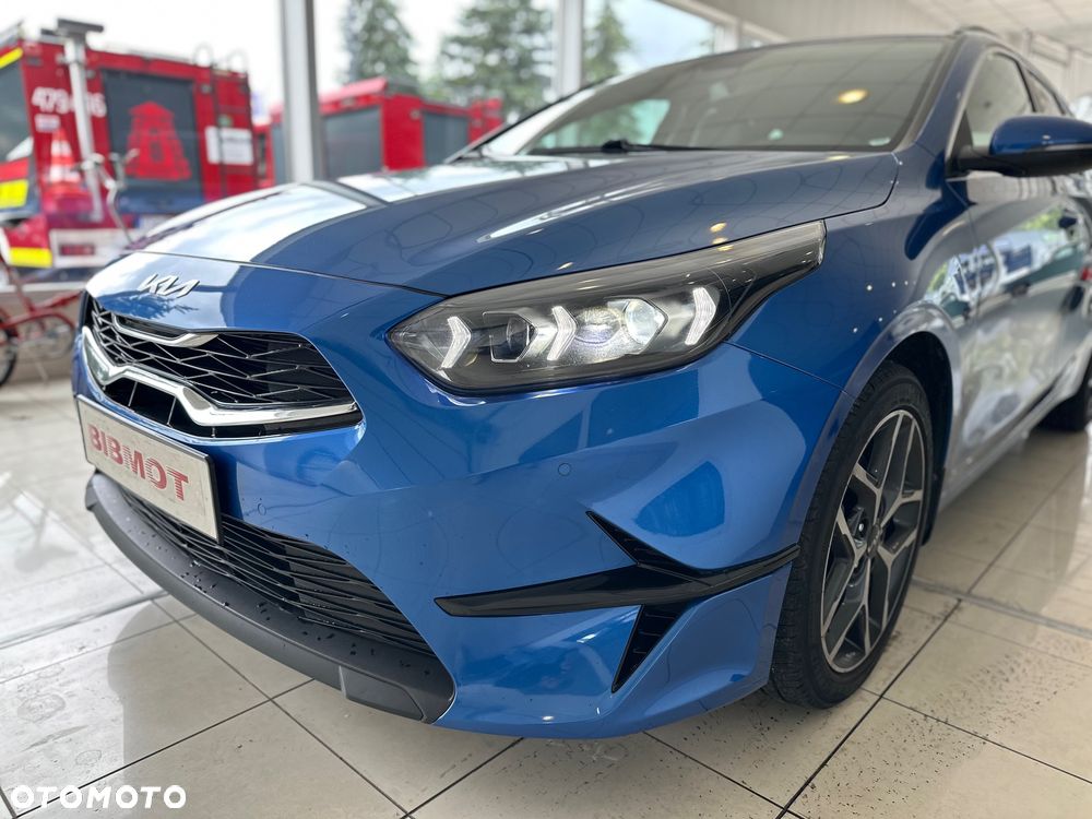 Kia Ceed 1.6 CRDi mHEV L Business Line - 6