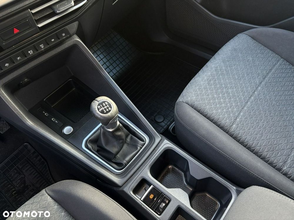 Ford Tourneo Connect 2.0 EcoBlue Titanium - 22