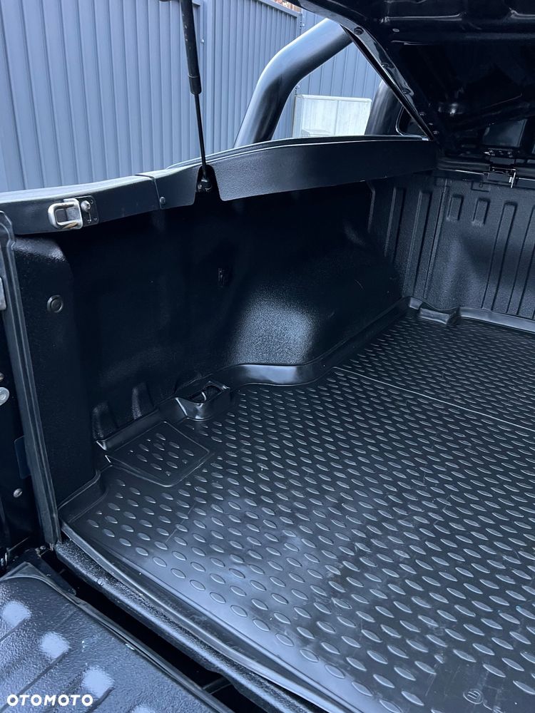 Volkswagen Amarok 2.0 BiTDI - 18