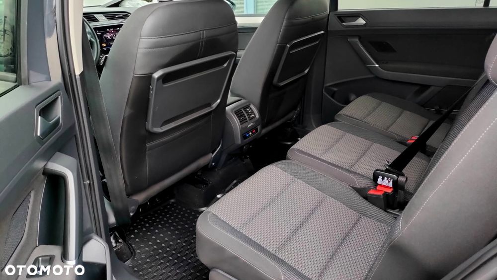 Volkswagen Touran 1.5 TSI EVO Comfortline DSG - 22