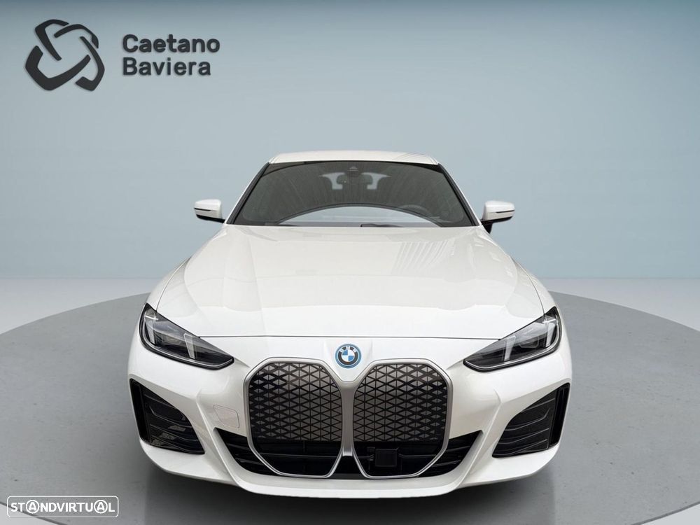 BMW i4 eDrive40 Pack Desportivo M - 6