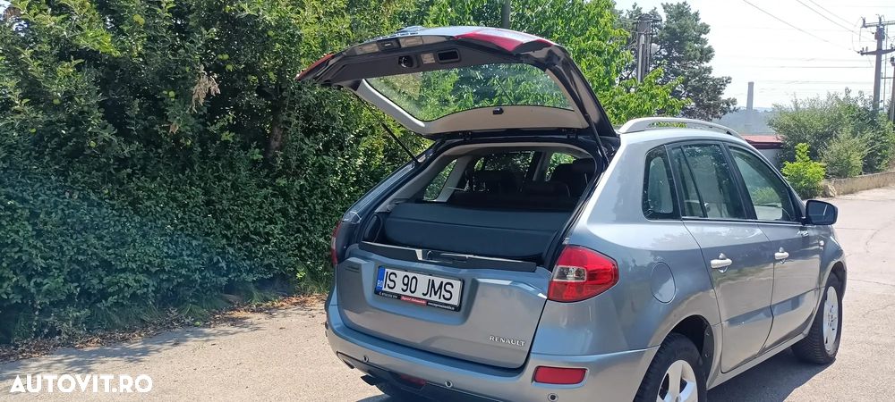 Renault Koleos 2.0 dCI 4X4 Privilege Aut - 5