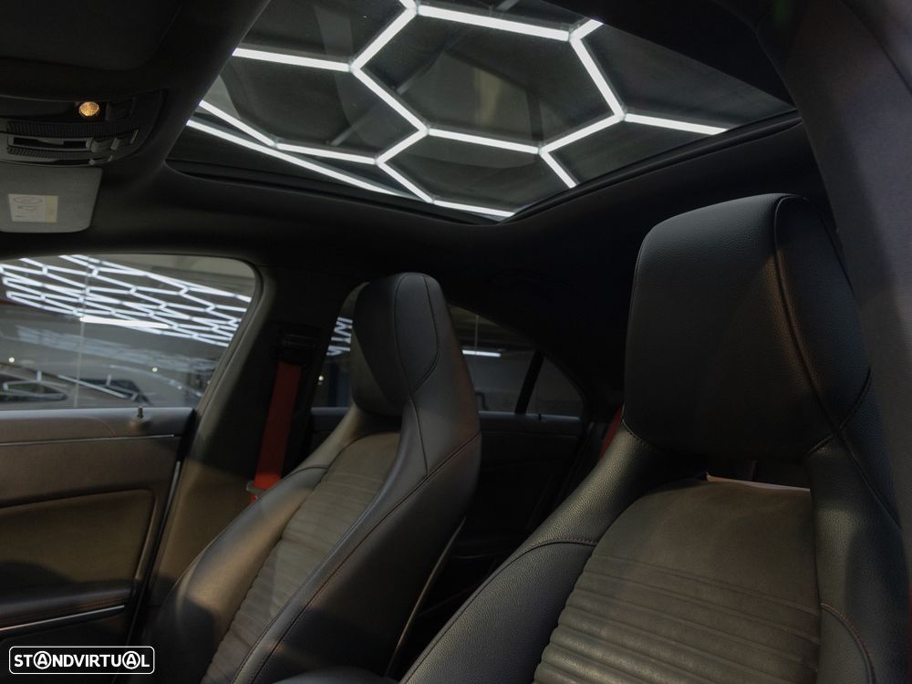 Mercedes-Benz CLA 45 AMG S 4Matic+ Speedshift 8G-D - 13