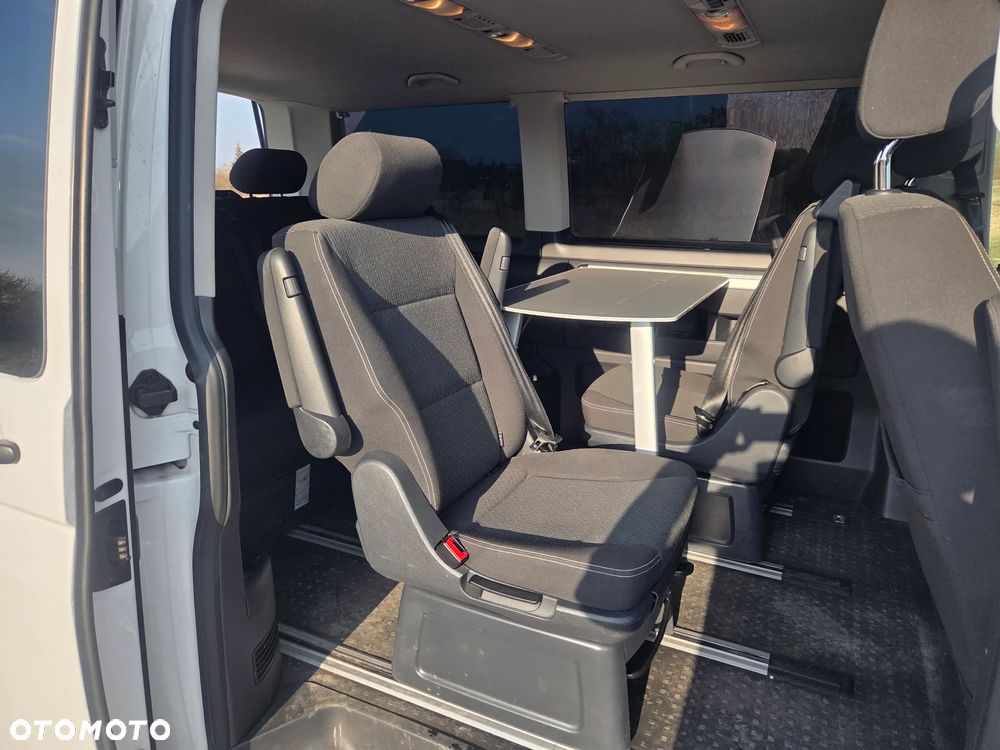 Volkswagen Multivan - 3