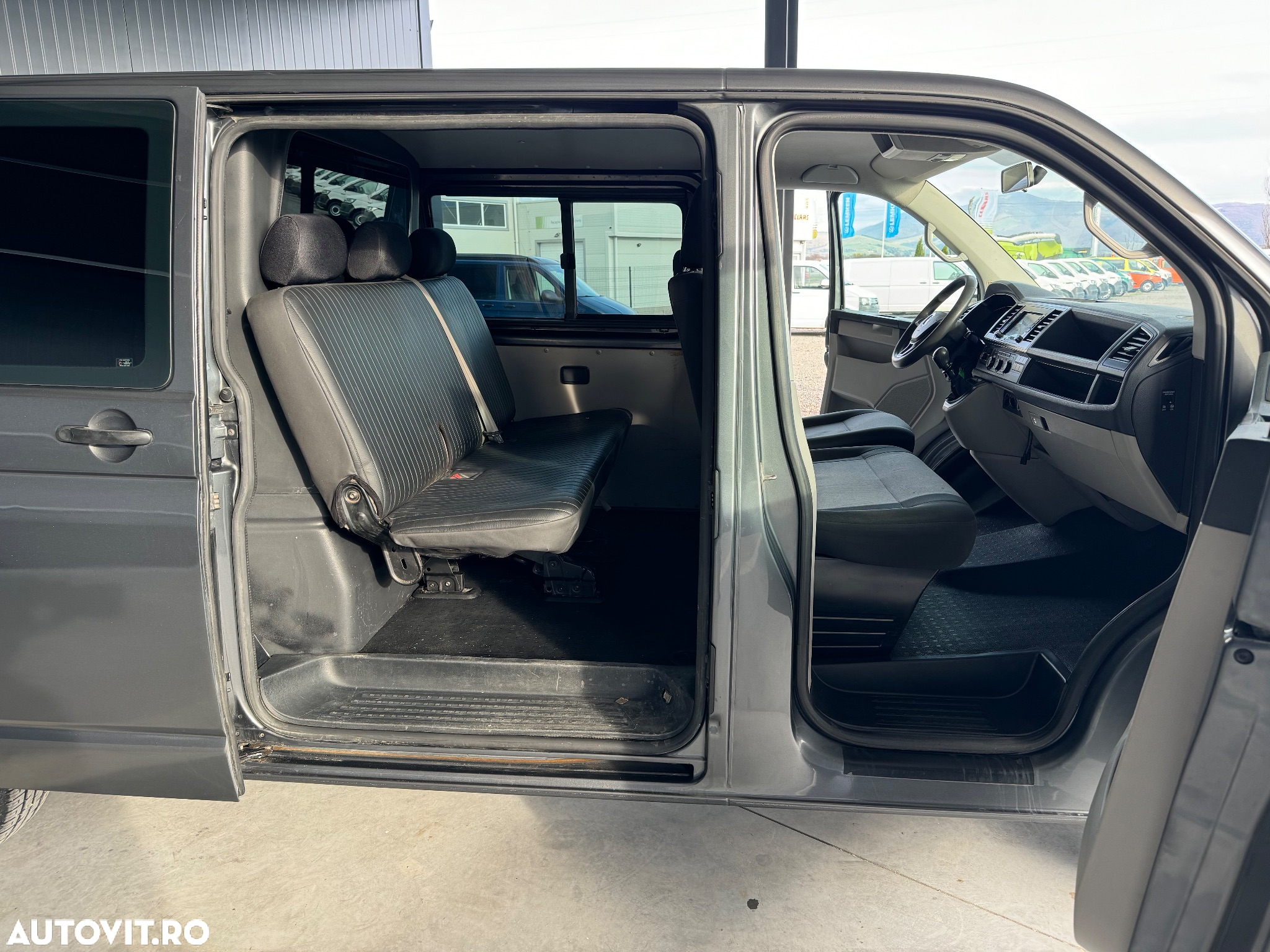 Volkswagen Transporter T6 Lang - 7