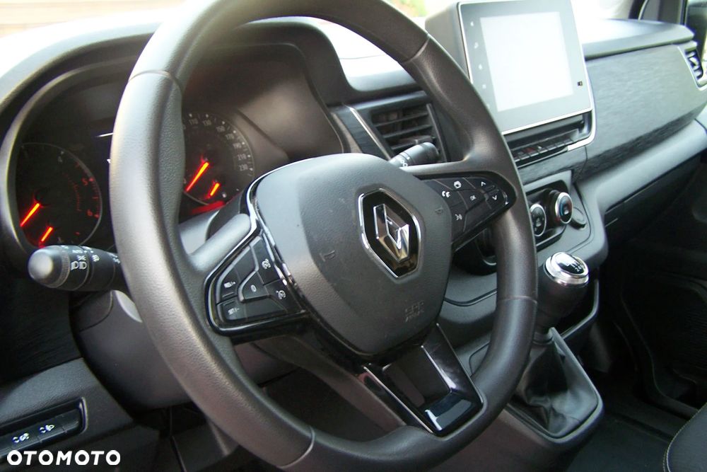 Renault Trafic - 8