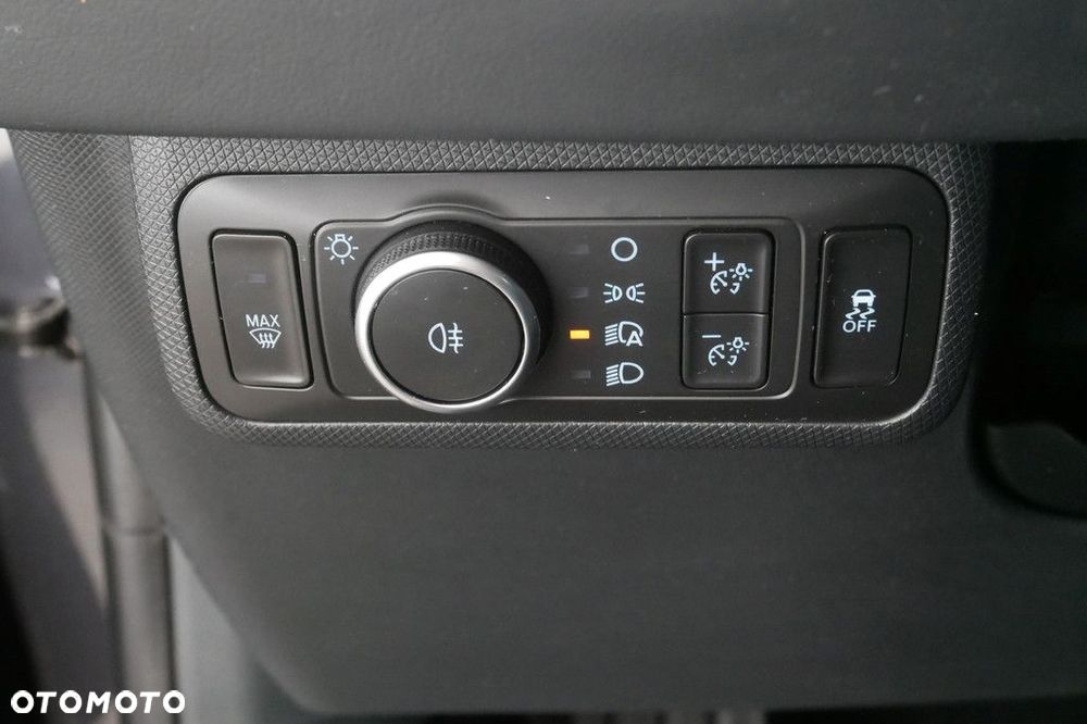 Ford Mustang Mach-E - 31