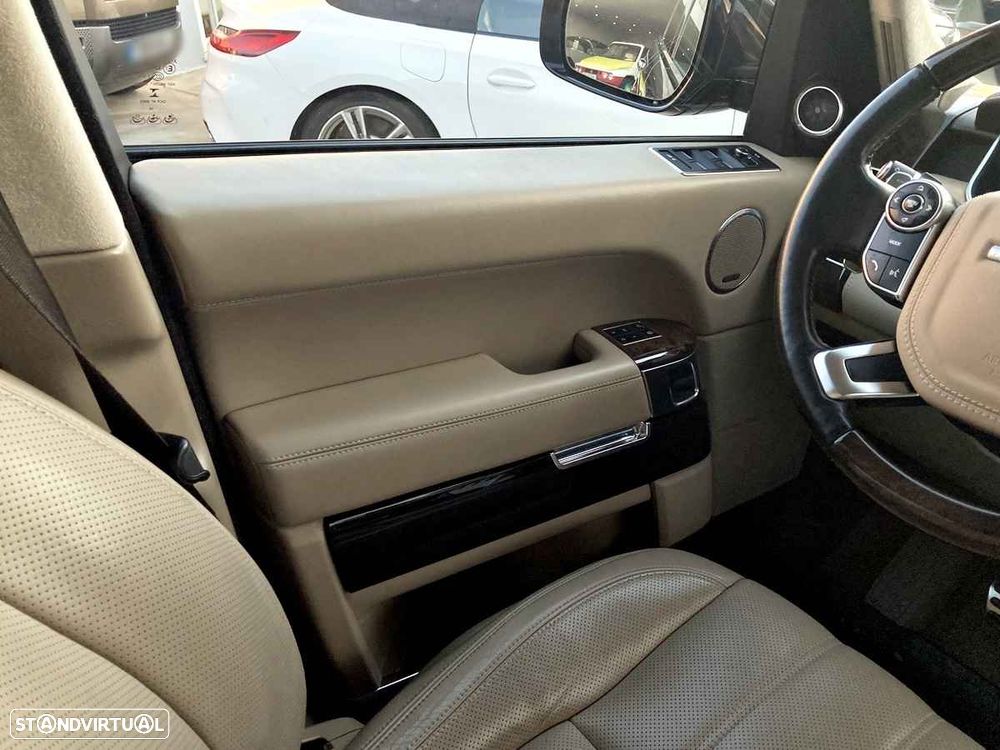 Land Rover Range Rover 4.4 SDV8 Autobiography - 12