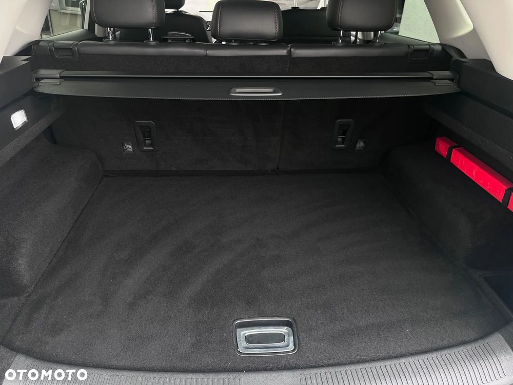 MG HS 1.5 T-GDI Exclusive DCT - 12