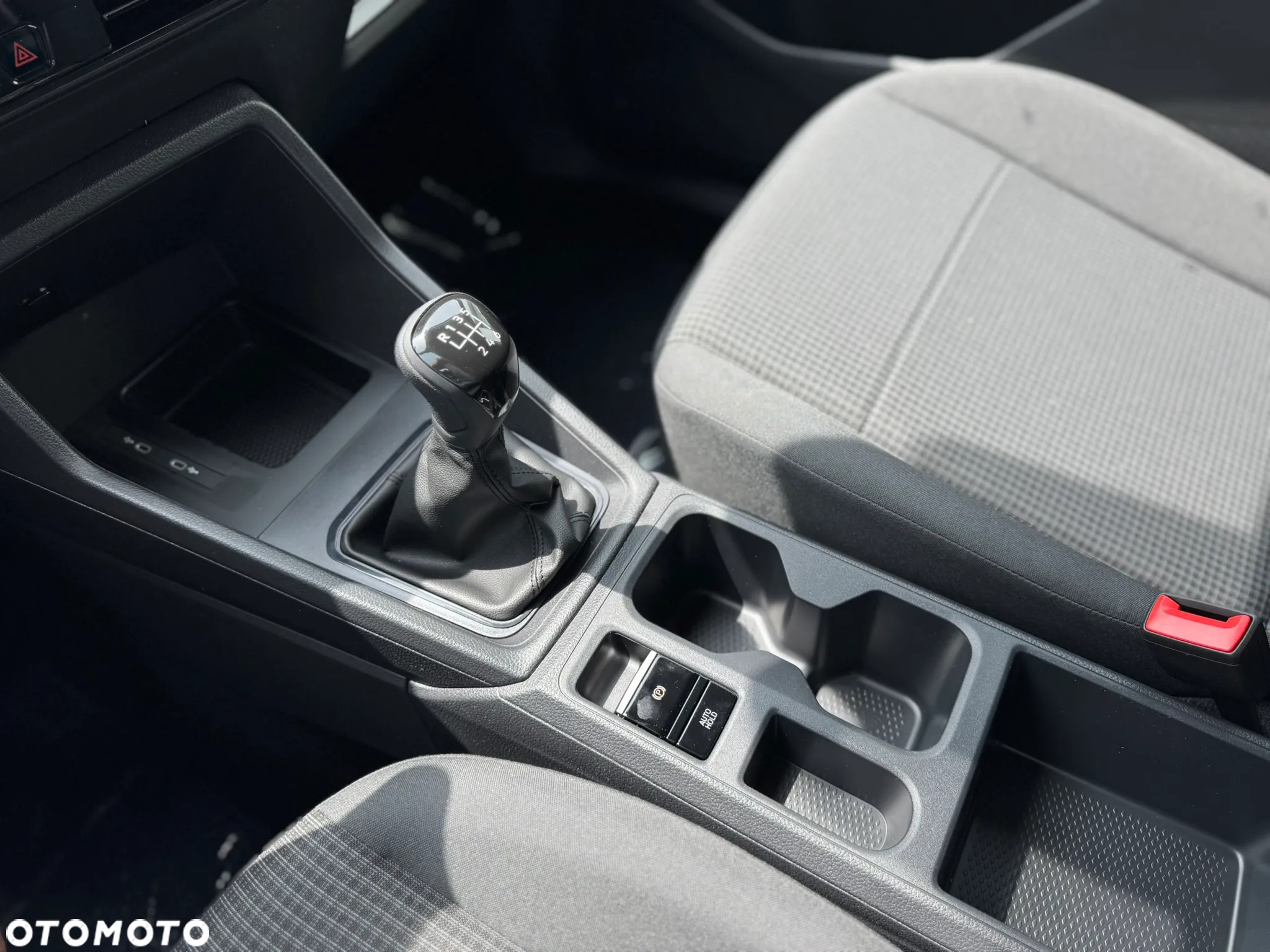 Volkswagen Caddy Cargo - 22