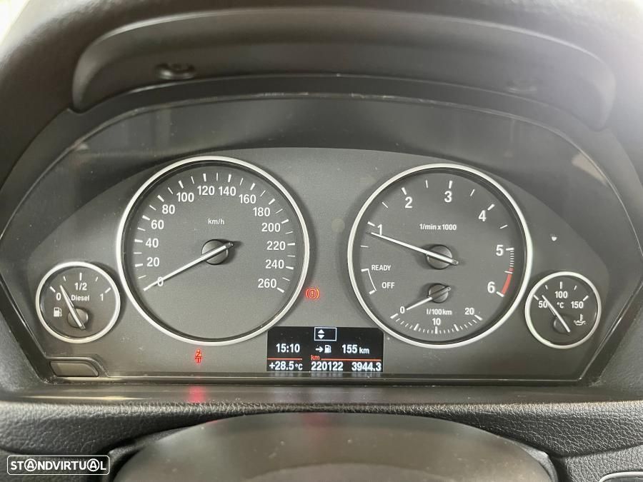 BMW 318 d Advantage - 12