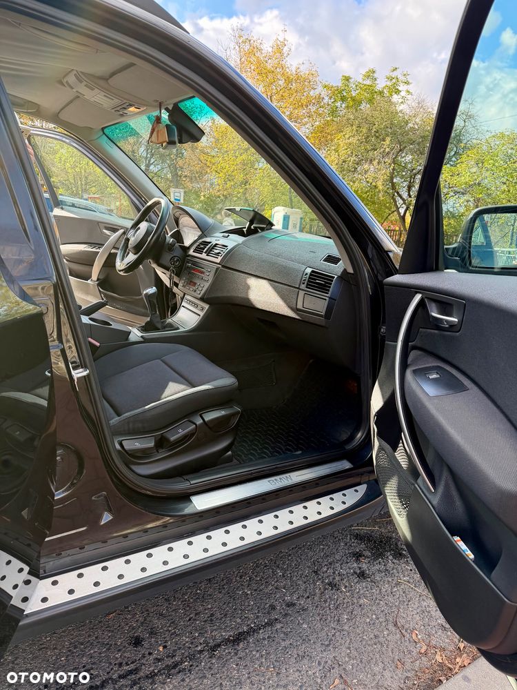 BMW X3 2.0d - 16