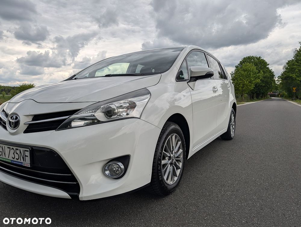 Toyota Verso 1.6 Sol EU5 7os - 5