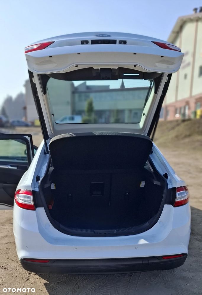 Ford Mondeo 1.5 EcoBoost Edition - 19