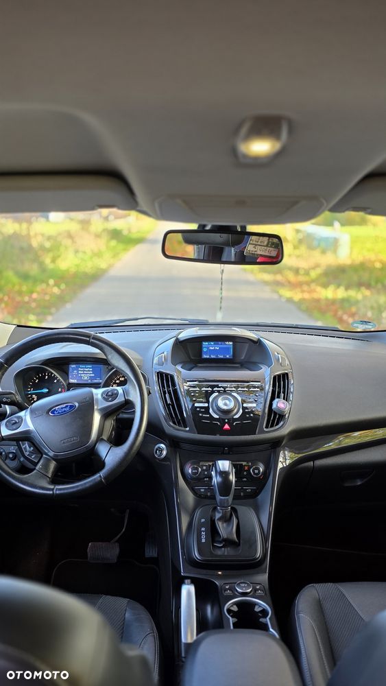 Ford Kuga - 8