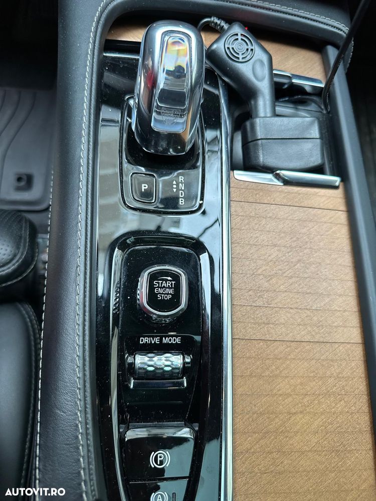 Volvo XC 90 T8 Twin Engine AWD Inscription - 8